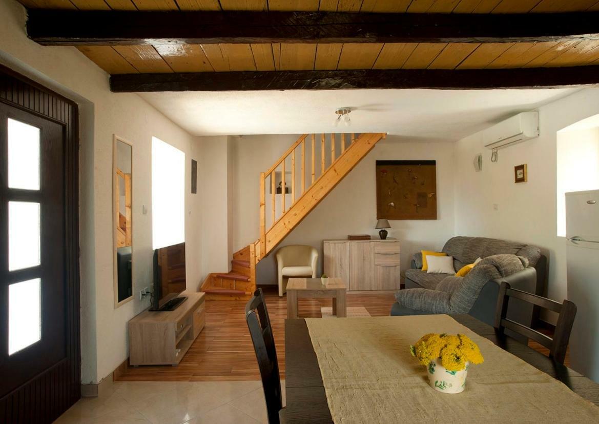 Holiday Home Ana スプリト エクステリア 写真